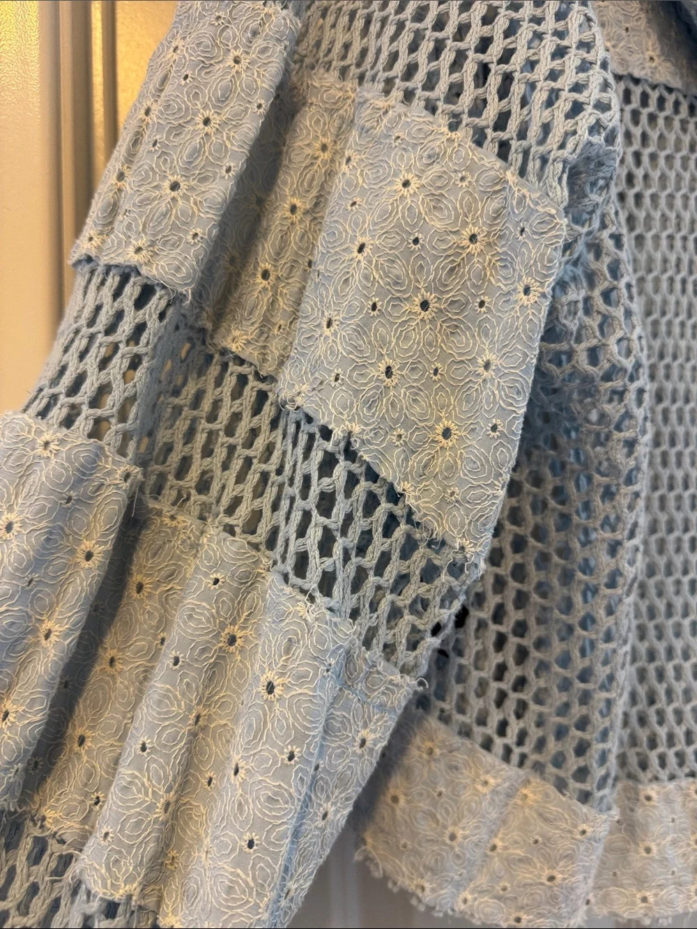 POL Open Weave and Eyelet Jacket - L - Picture 5 of 6